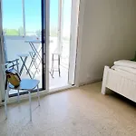 La Fregate Entre Et Centre Lägenhet