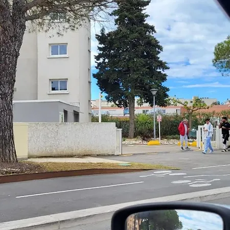 La Fregate Entre Et Centre Apartment