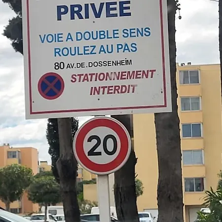 La Fregate Entre Et Centre
